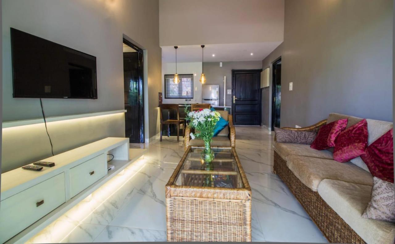 Shikara Beach Resort Cavelossim Extérieur photo