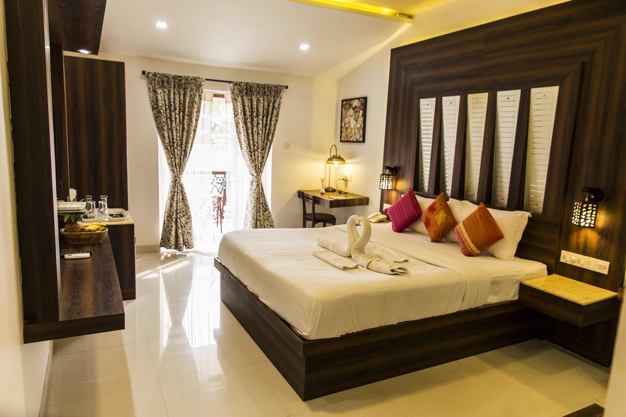 Shikara Beach Resort Cavelossim Extérieur photo
