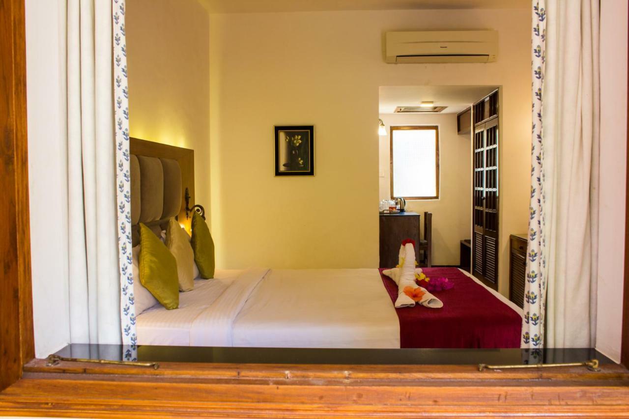 Shikara Beach Resort Cavelossim Extérieur photo
